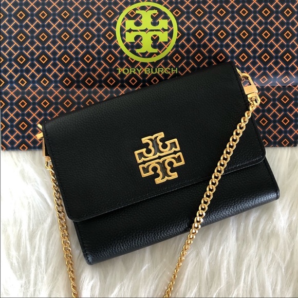 Tory Burch Handbags - NWT: Tory Burch Britten Crossbody Chain Wallet